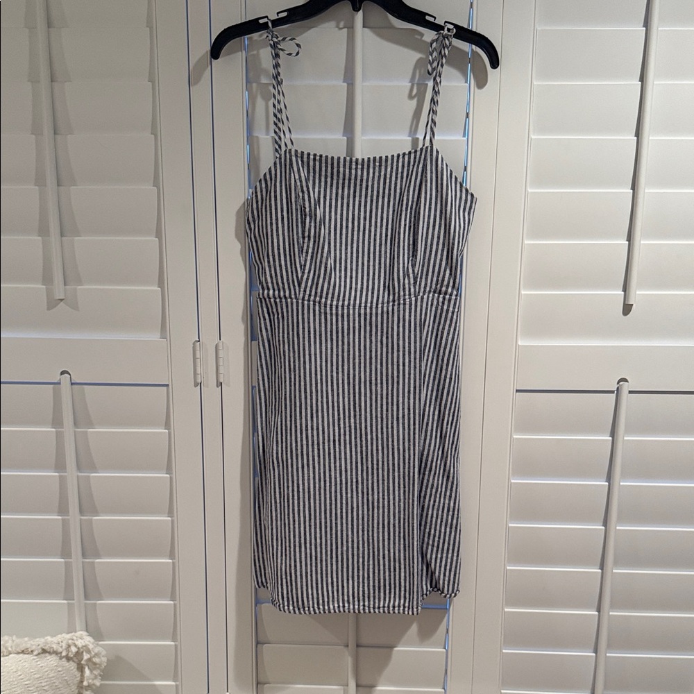 Old Navy Black and White Striped Mini Dress